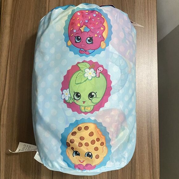 SHOPKINS Cozy & Warm Kids Lightweight Slumber Bag Sleeping Bag With Backpack NWT - Picture 1 of 7